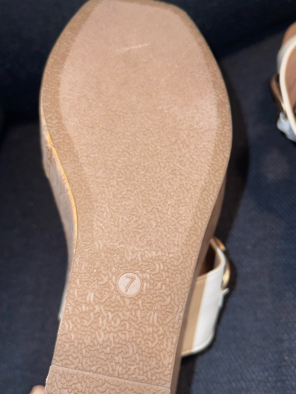 Hey Girl by Corkys White Platform Slide Sandals with Gold Chain - Picture 9 of 11